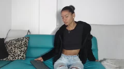 mailyn_gold online show from 20, 6, 2026