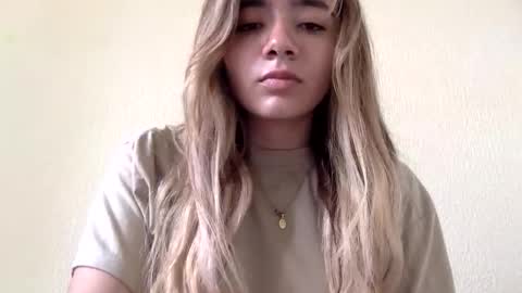 majo_gomezz online show from 25, 5, 2026