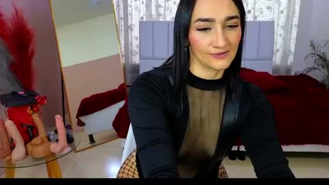 malen_fitnessmilf online show from 5, 6, 2026