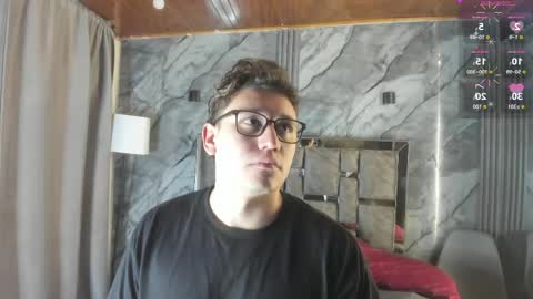 Manson and Zoe online show from 7, 6, 2026