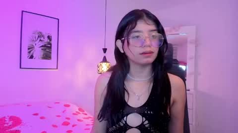 Snapshot of maomao_vg chatting on 25, 4, 2026 maomao_vg online show from 25, 4, 2026