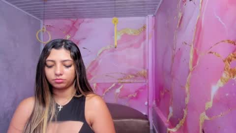 Snapshot of maraluna_ chatting on 21, 5, 2026 Maraluna online show from 21, 5, 2026