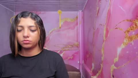 Snapshot of maraluna_ chatting on 24, 5, 2026 Maraluna online show from 24, 5, 2026