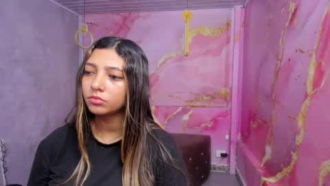 Snapshot of maraluna_ chatting on 6, 6, 2026 Maraluna online show from 6, 6, 2026