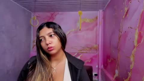 Snapshot of maraluna_ chatting on 12, 6, 2026 Maraluna online show from 12, 6, 2026