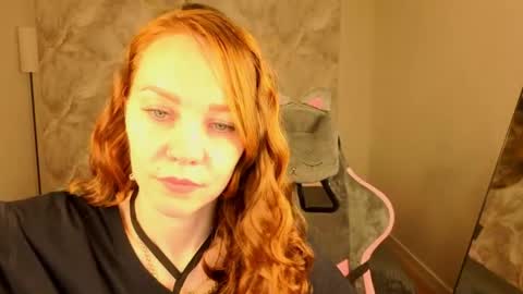 Snapshot of margo_kellly chatting on 4, 5, 2026 Margo Kellly online show from 4, 5, 2026