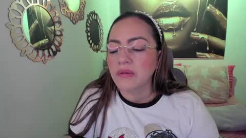 Mariana Lopez online show from 14, 6, 2026