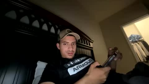 marlonnolascotabora15 online show from 23, 4, 2026