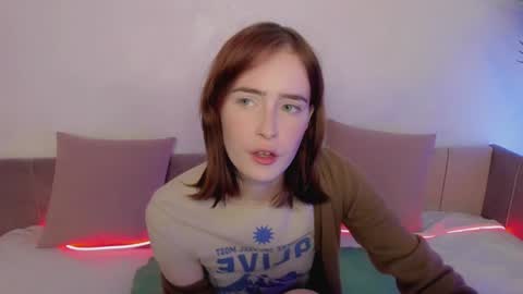 Snapshot of mary_cuddle chatting on 8, 1, 2025 Marry online show from 8, 1, 2025