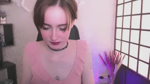 Snapshot of mary_cuddle chatting on 5, 3, 2025 Marry online show from 5, 3, 2025