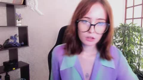 Snapshot of mary_cuddle chatting on 12, 3, 2025 Marry online show from 12, 3, 2025