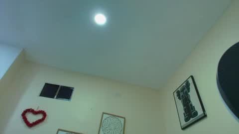 mary_cute9 online show from 18, 6, 2026