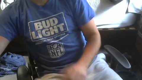 Cutie Boy online show from 9, 9, 2025