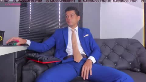 I am Massimo online show from 12, 5, 2026