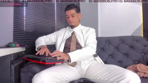 I am Massimo online show from 11, 6, 2026