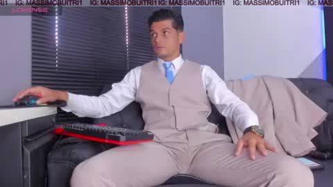 I am Massimo online show from 17, 6, 2026