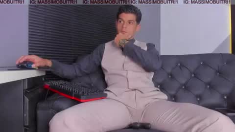 I am Massimo online show from 18, 6, 2026