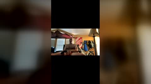 Snapshot of matthewhusby chatting on 31, 5, 2026 MH online show from 31, 5, 2026