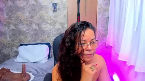 maturepure_ online show from 6, 6, 2026