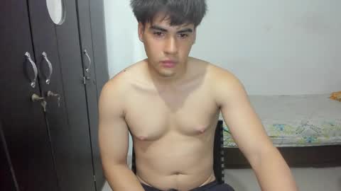 Snapshot of max_miller66 chatting on 1, 6, 2026 Max online show from 1, 6, 2026