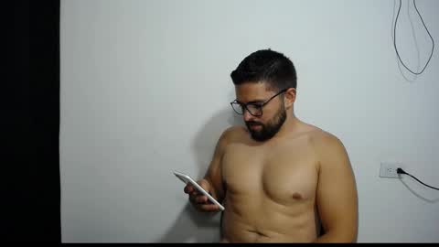 maximo_2000 online show from 25, 2, 2025