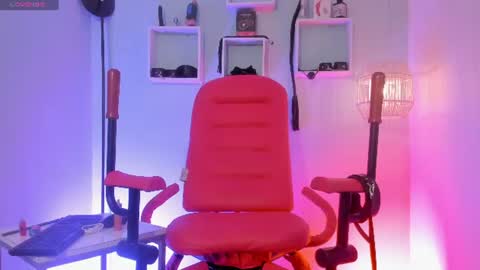 MAXIMO online show from 17, 6, 2026