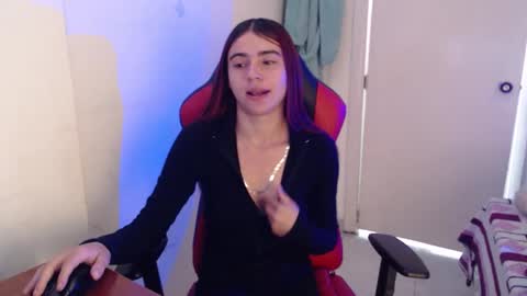 maxinesex_ online show from 9, 6, 2026
