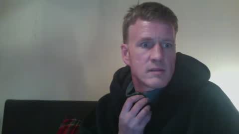 maxwilly7803039708 online show from 31, 3, 2026