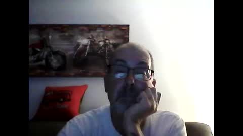 me at home online show from 18, 5, 2026
