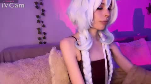 Nicole online show from 17, 6, 2026