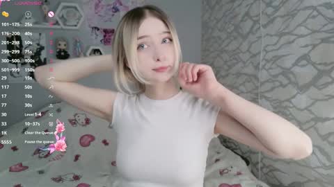 Snapshot of megan__ami chatting on 6, 6, 2026 Megan online show from 6, 6, 2026