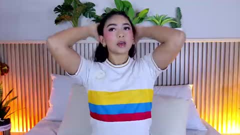 Carolina Paez online show from 23, 6, 2026