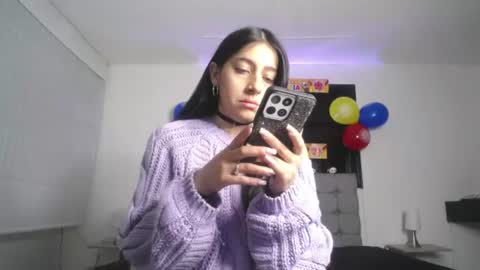 melanny_petite online show from 21, 6, 2026