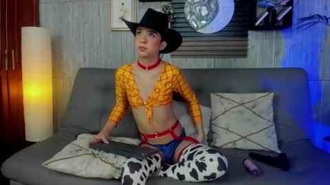 Snapshot of melany_27 chatting on 30, 10, 2025 Melany online show from 30, 10, 2025
