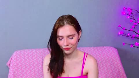 mellhyees online show from 24, 5, 2026