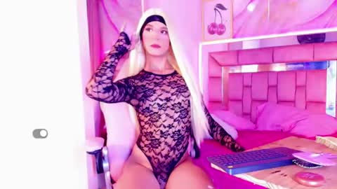 melody_trixie online show from 15, 6, 2026
