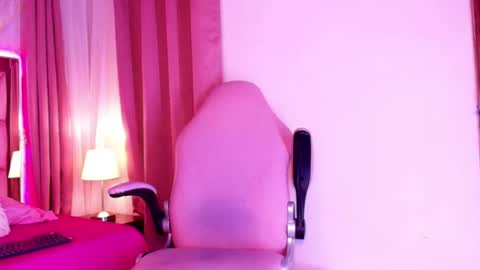 melody_trixie online show from 30, 6, 2026