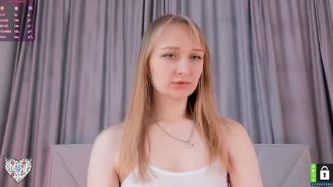 Snapshot of memento_mary chatting on 11, 2, 2025 The princess of your dreams online show from 11, 2, 2025