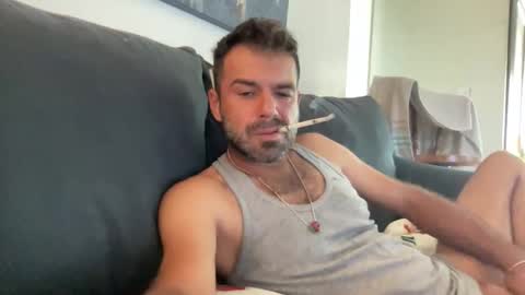 Snapshot of mercedes190d chatting on 6, 6, 2026 Mercedes190d online show from 6, 6, 2026