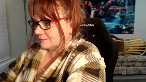 Mommy Jaxx online show from 4, 12, 2024