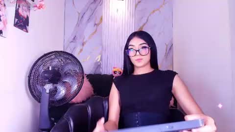 Mhia Kate online show from 20, 6, 2026
