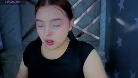 Mia online show from 9, 6, 2026