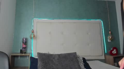 mia online show from 15, 6, 2026