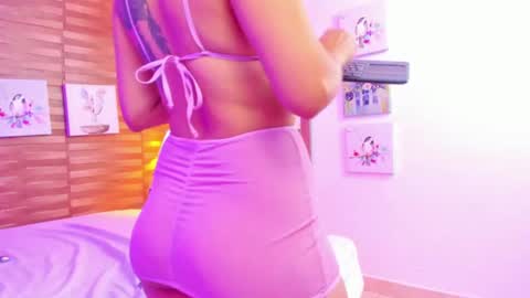 Mia online show from 21, 6, 2026