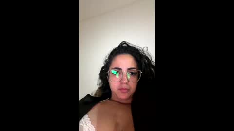 miacaliente777 online show from 1, 6, 2026