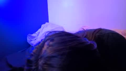 Snapshot of miacanela_xo chatting on 20, 5, 2026 Mia online show from 20, 5, 2026