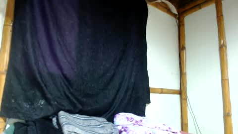 Snapshot of miahells chatting on 15, 6, 2026 Mia Sam online show from 15, 6, 2026