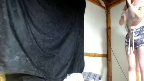 Snapshot of miahells chatting on 19, 6, 2026 Mia Sam online show from 19, 6, 2026