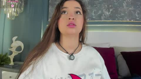 Mia  online show from 8, 6, 2026