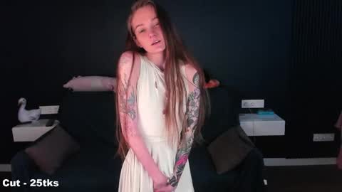 Mia online show from 16, 5, 2026